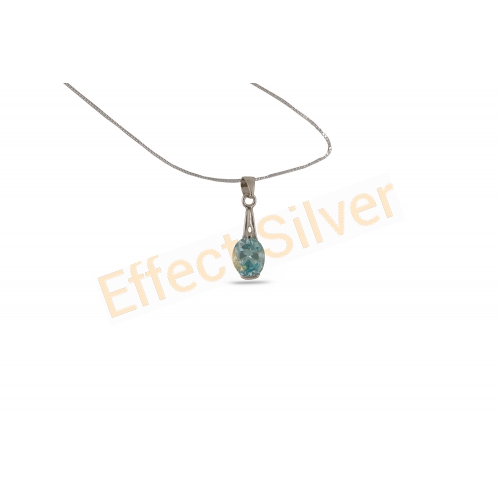 Beautiful pendant with aquamarine